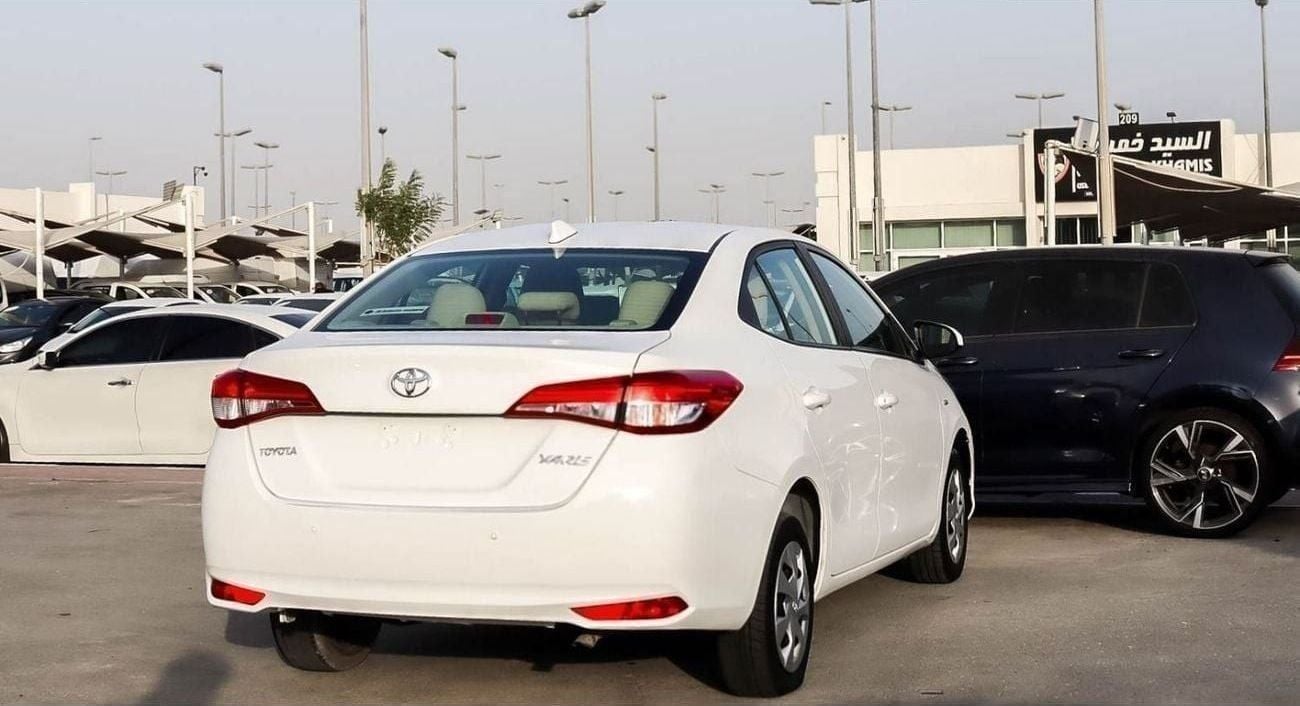 Toyota Yaris Toyota Yaris 1.5L 2022 GCC , Original Paint , accident-free, in excellent condition 649 P.M