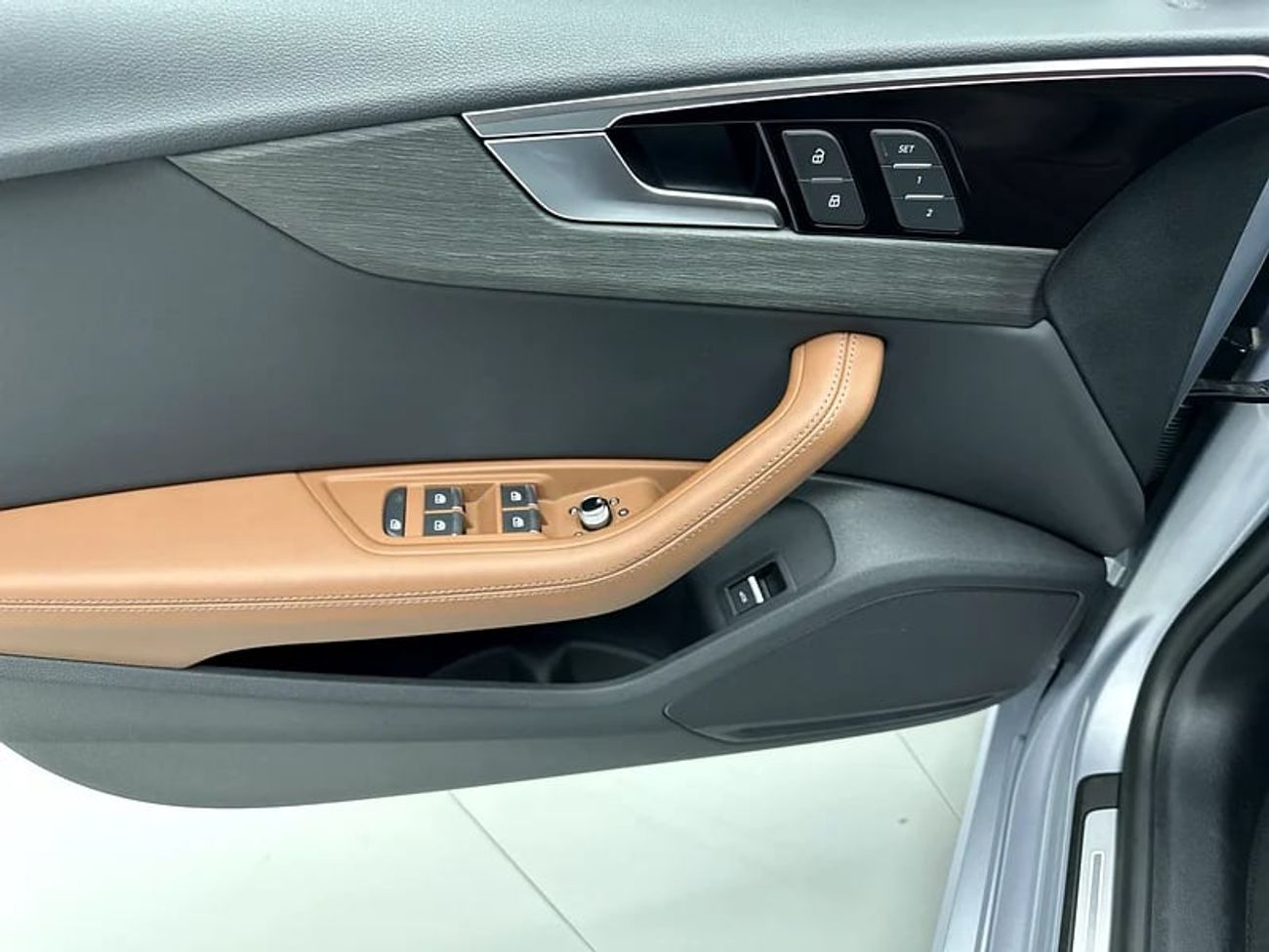 أودي A5 40 TFSI Sport 2.0L Sportback 40 TFSI 190hp (Ref# 055024) EXCLUSIVE RAMADAN OFFER: