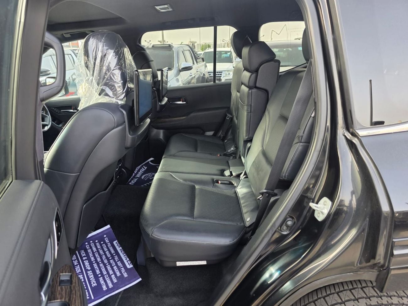 Toyota Land Cruiser L C 300 ,SAHARA ,DIESEL 3,3 LITER ,RIGHT HAND DRIVE