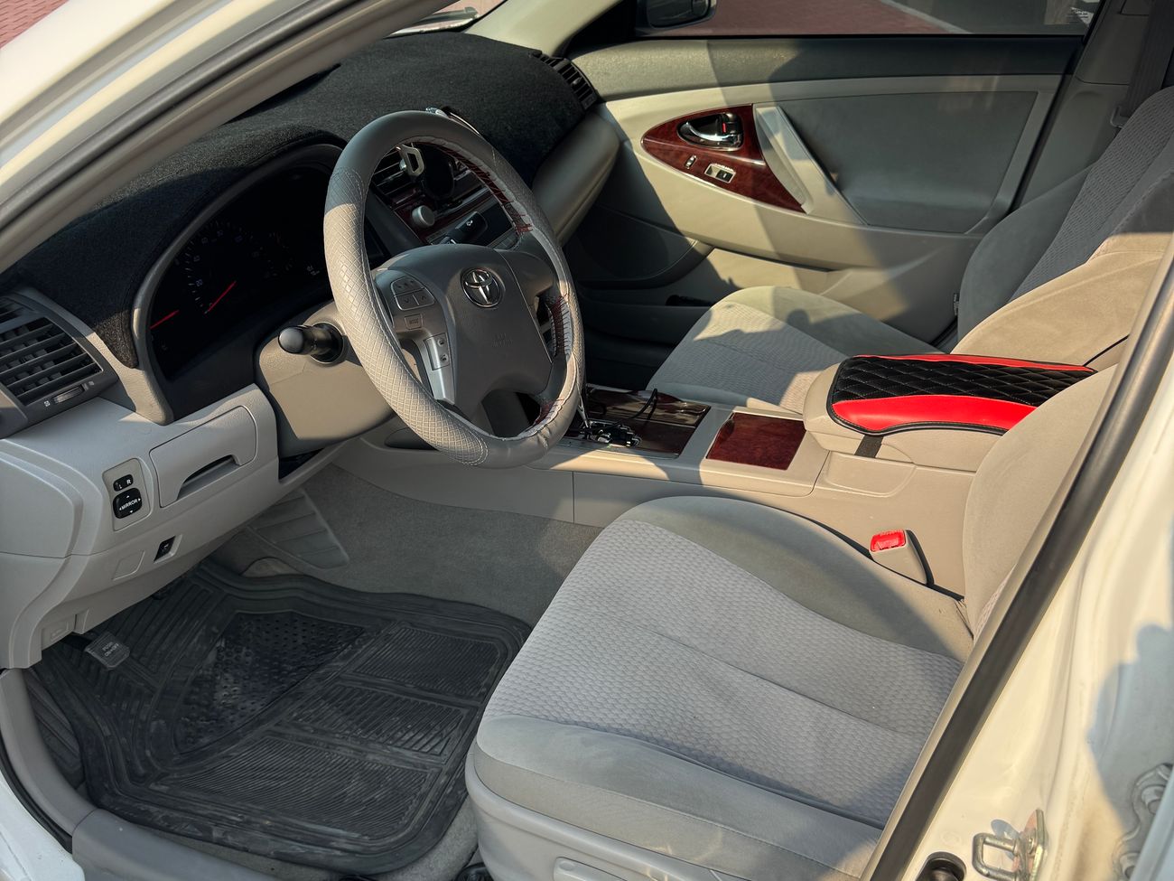 تويوتا كامري Base 2.5L