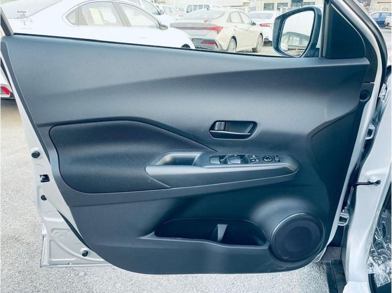 Nissan Kicks NISSAN KICKS 1.6L BASIC 2024 GCC SPECS