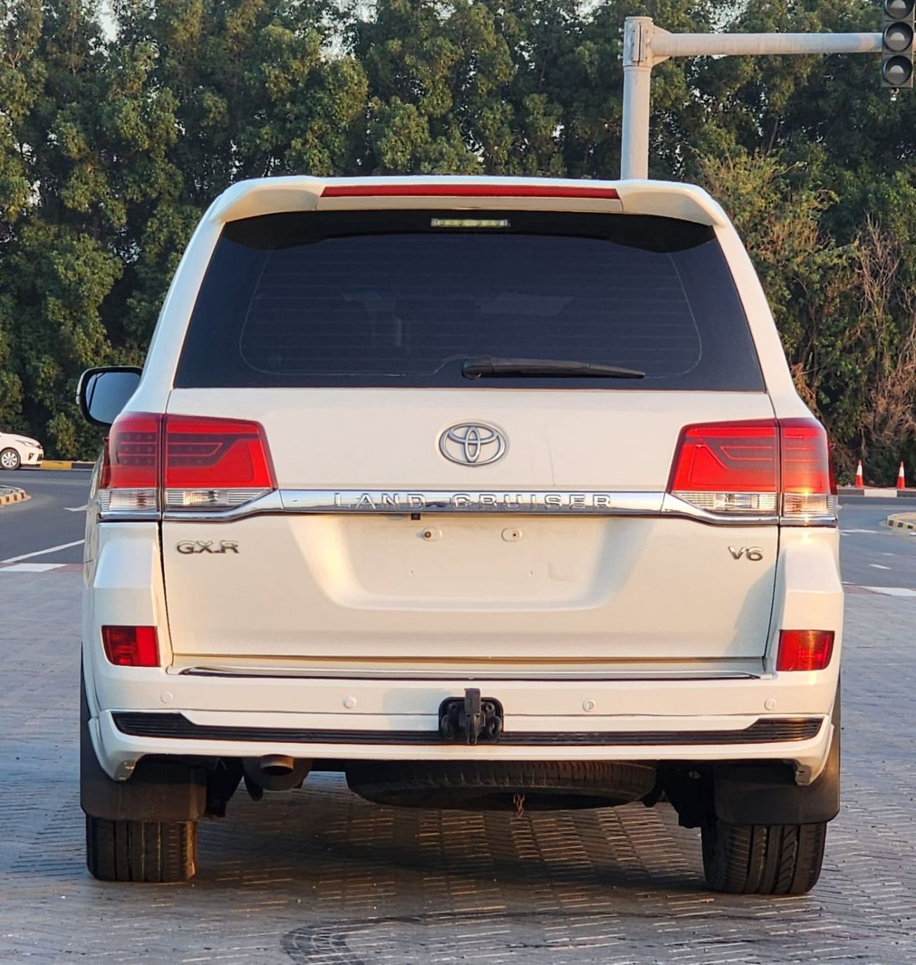 تويوتا لاند كروزر GX.R V6 upgrade 2021