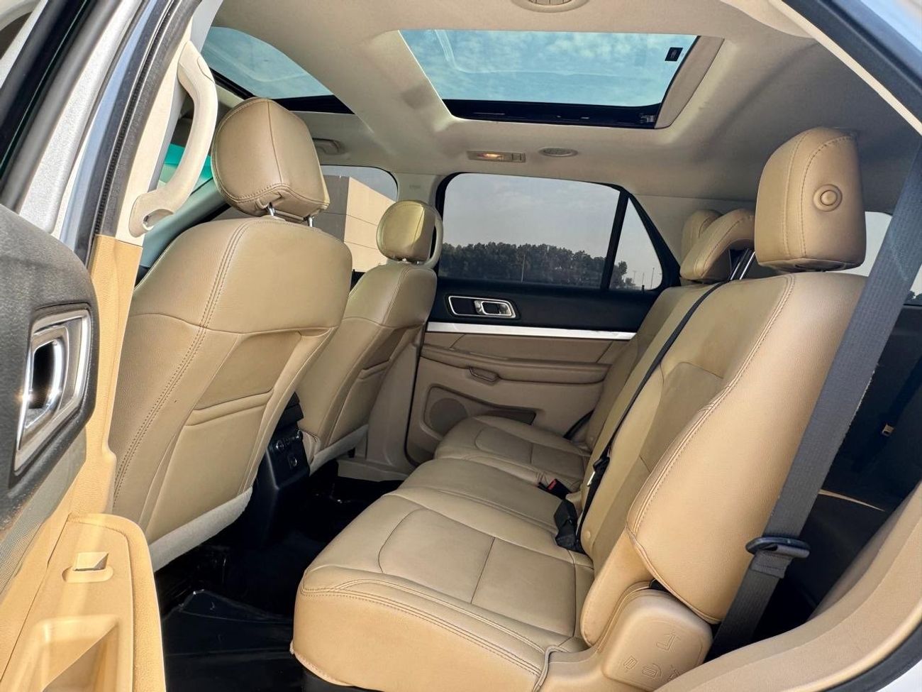 فورد إكسبلورر 2016 Explorer XLT- Panoramic Full Option,GCC