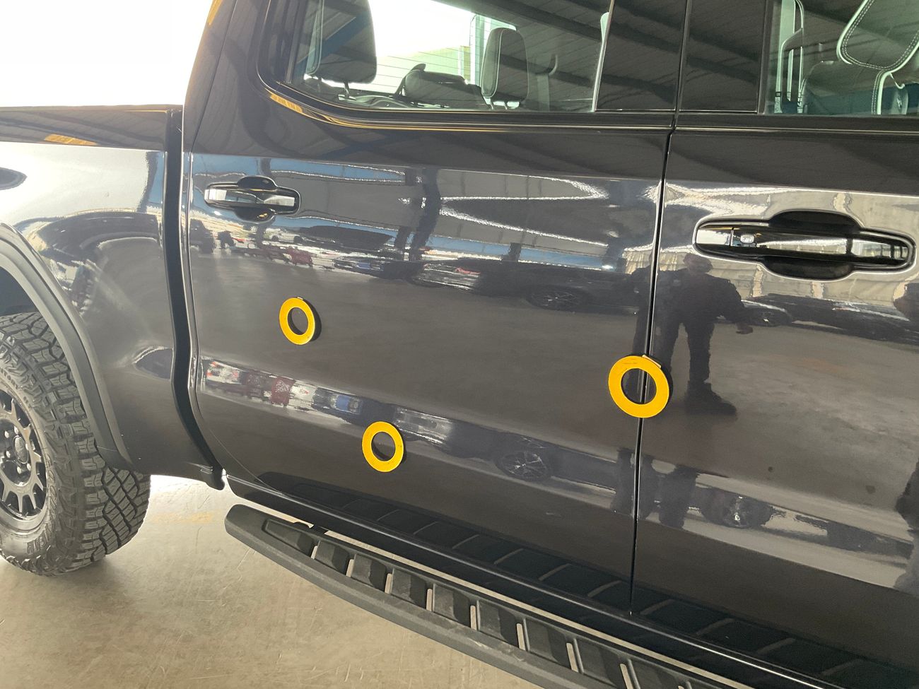 جي أم سي سييرا 6.2 4WD CC AT4X SR BED ADAP SV 18 BLK | شامل الضمان | 0 ﺪﻔﻋﺓ ﺃﻮﻟﻯ