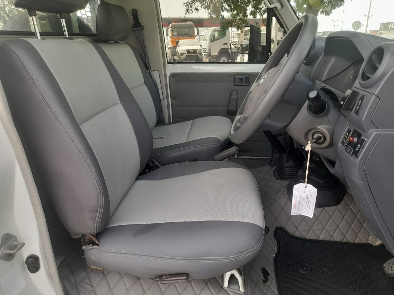 Toyota Land Cruiser Pick Up Right hand drive PICKUP DLX 4.5L