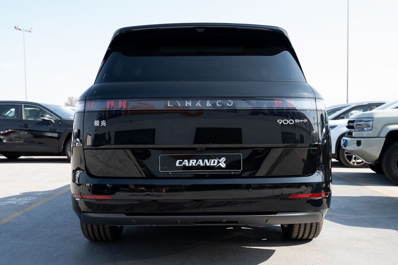 Lynk & Co 900 900 2.0T Ultra model 2025