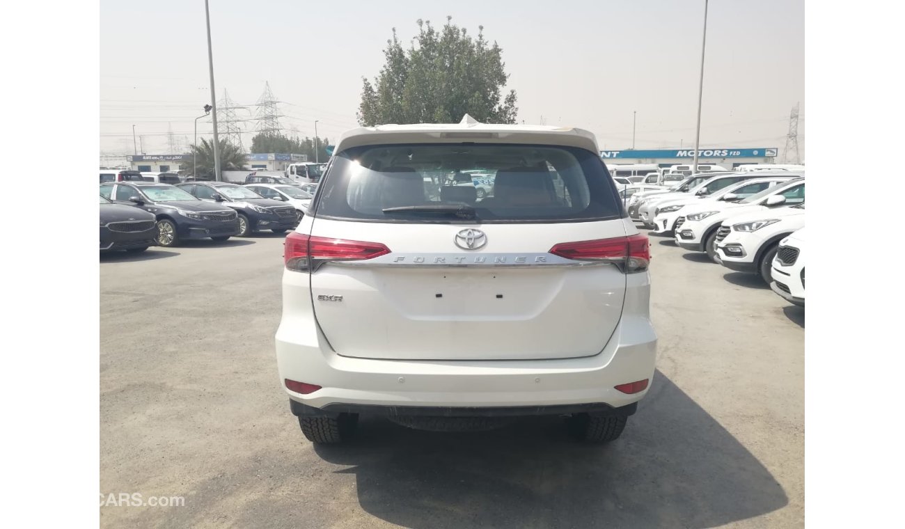 Toyota Fortuner 2.7L Mid Options 2018