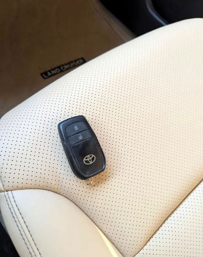 Toyota Land Cruiser GXR, миниатюра 28