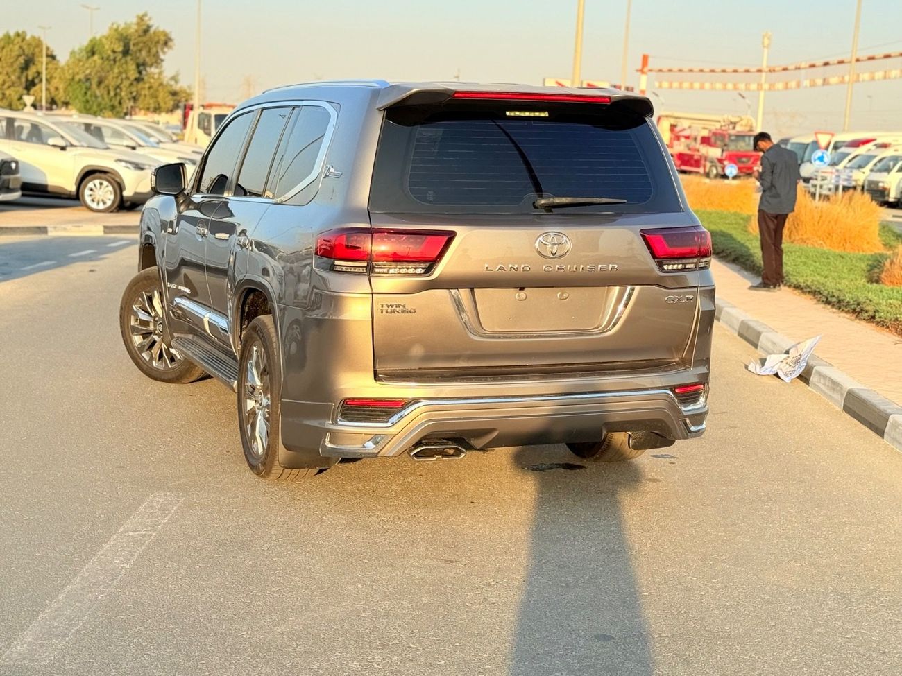 Toyota Land Cruiser GXR+ 4.0L Toyota landcuriser  Years 2019 GXR V6  4.0L facelifted interior and exterior 2025 Years fu