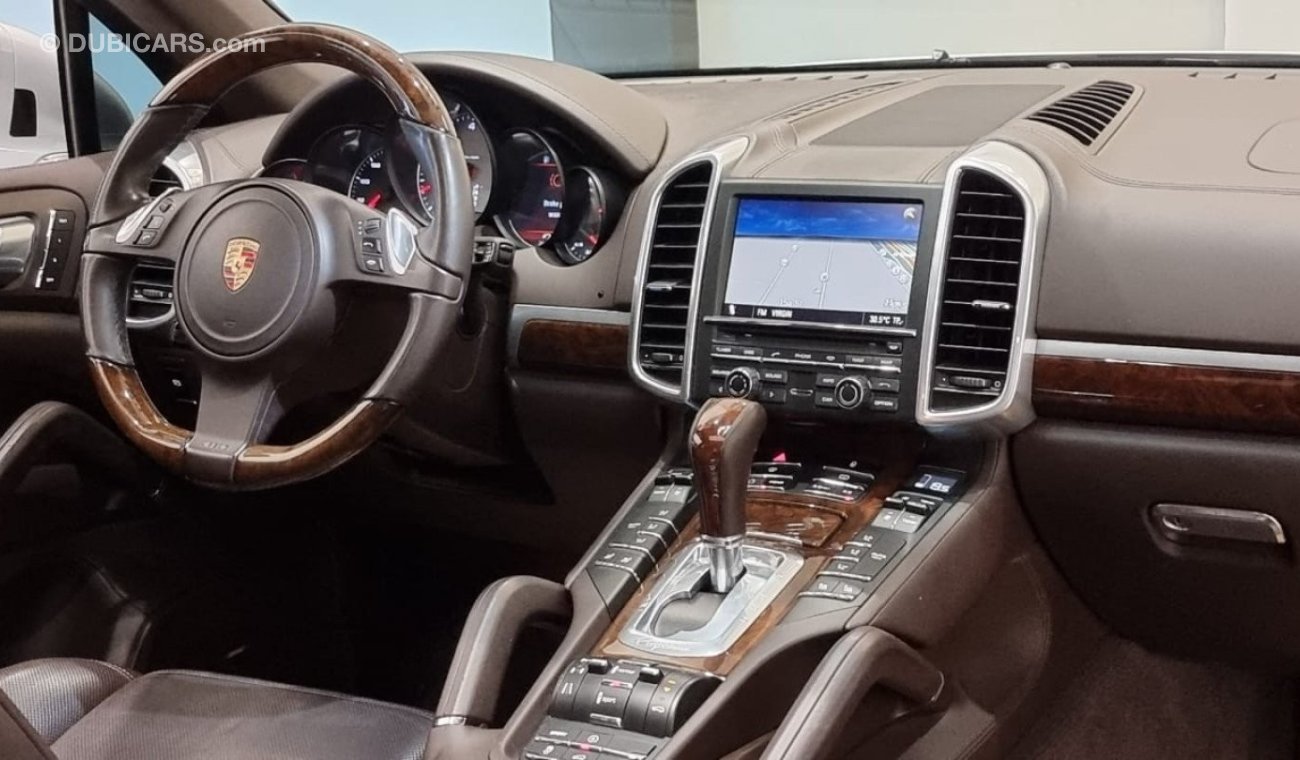 بورش كايان أس 2012 Porsche Cayenne S, Warranty-Service History, GCC