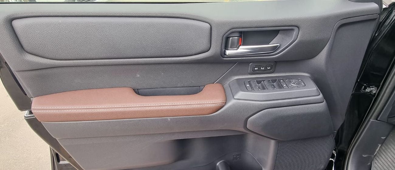 Toyota Prado TOYOTA PRADO 2.8L DIESEL LUXURY EDITION MY2025