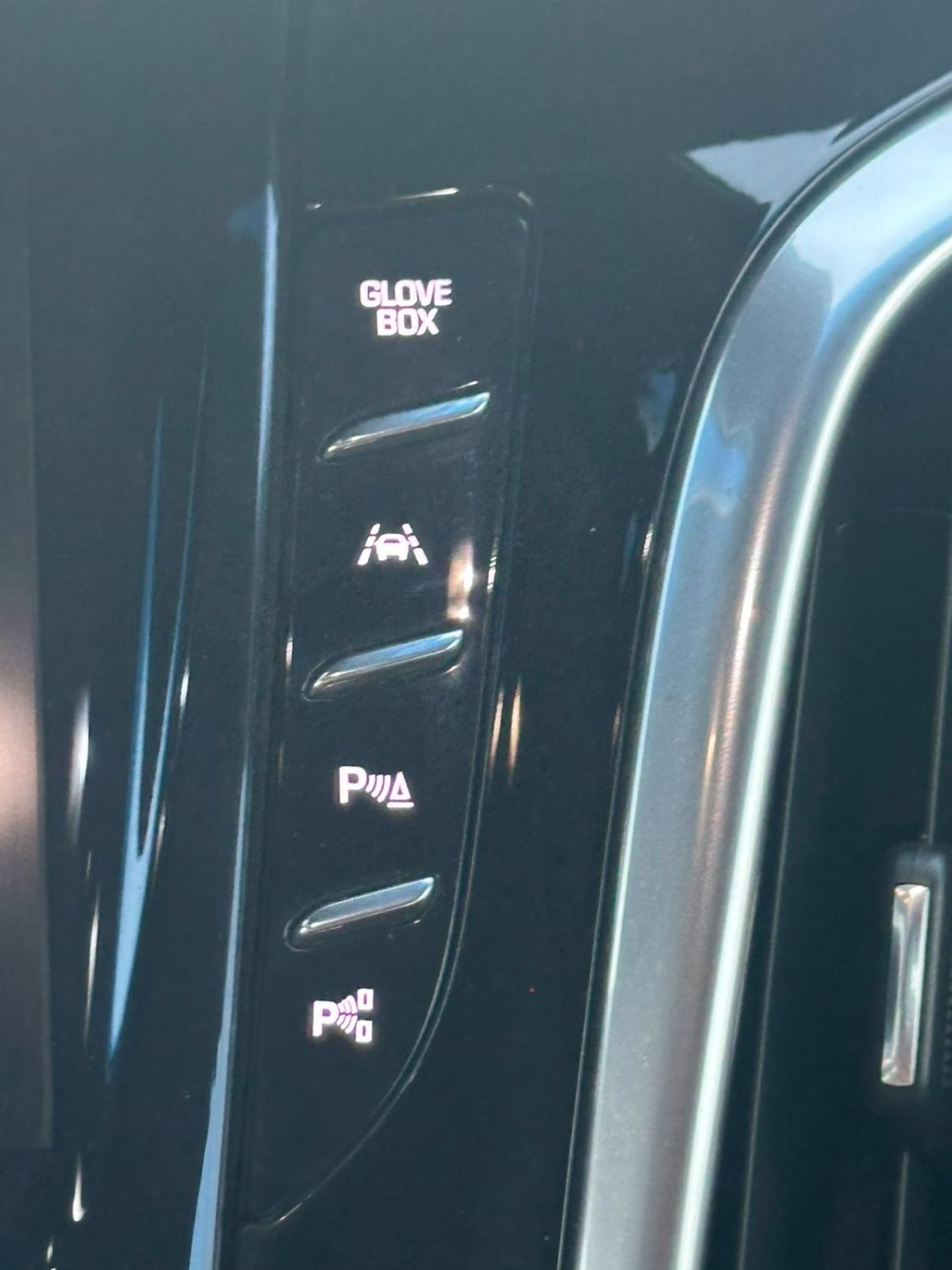 Cadillac Escalade Iq
