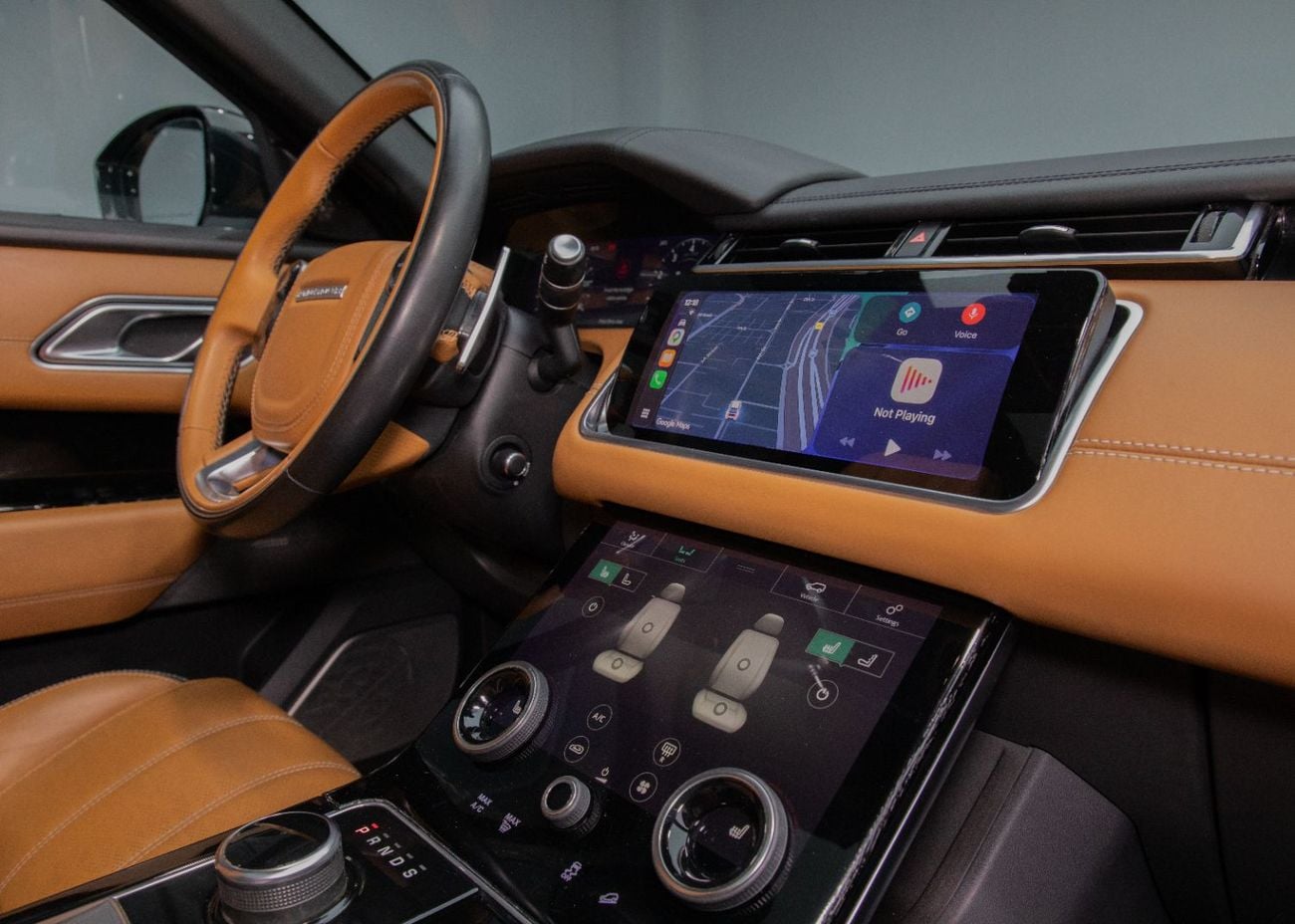 لاند روفر رينج روفر فيلار P400 R-Dynamic HSE