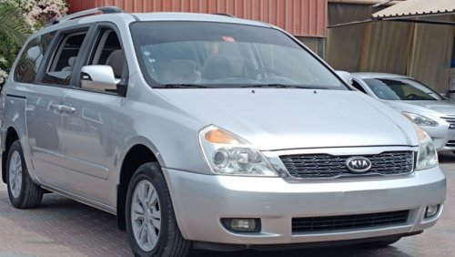 Kia Carnival LX