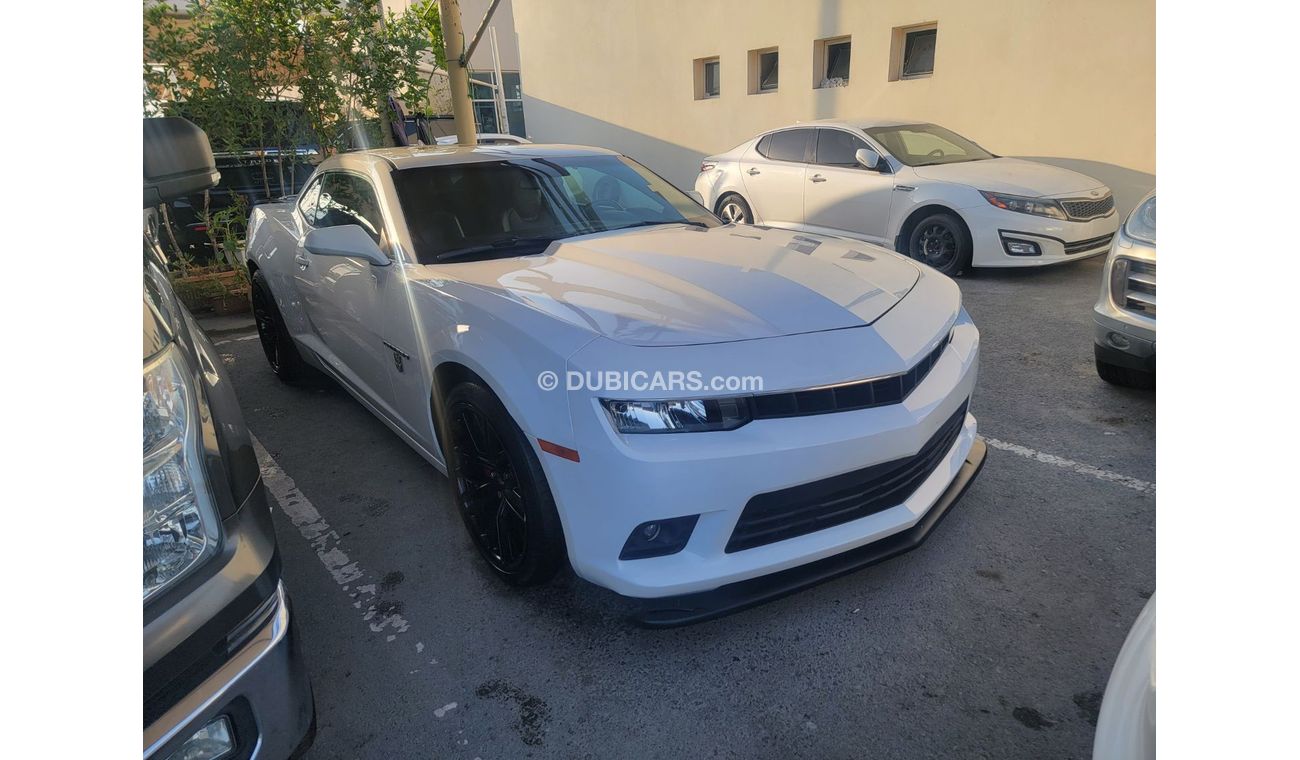 Chevrolet Camaro RS