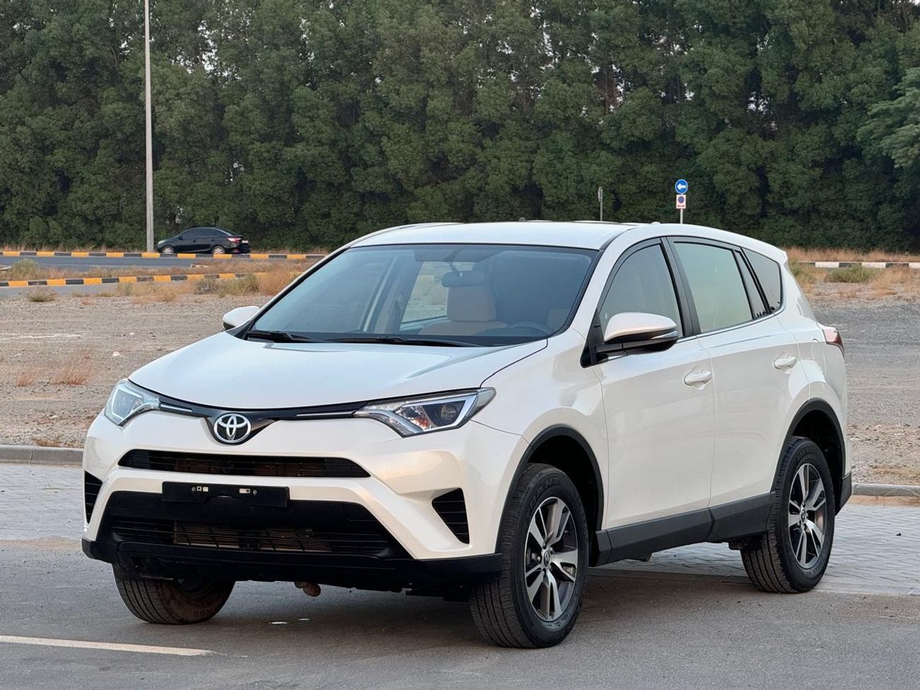 تويوتا راف ٤ EX