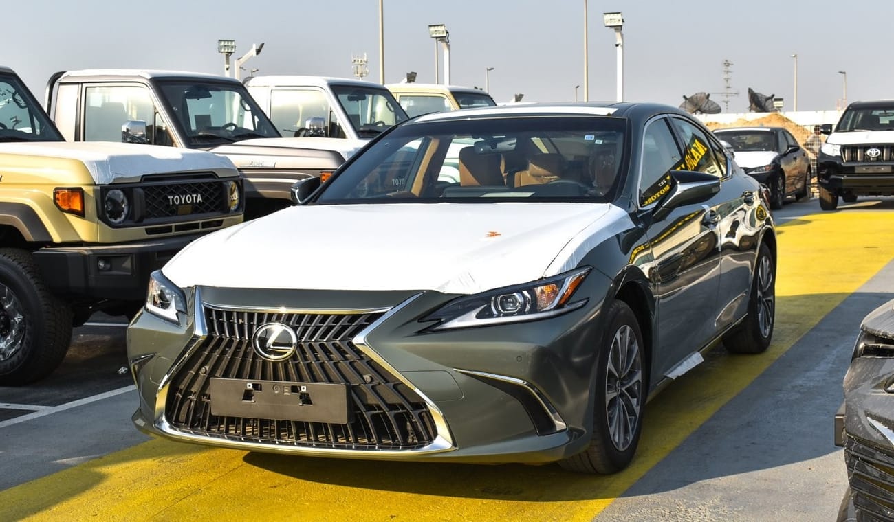 Lexus ES 300 Hybrid  2.5L