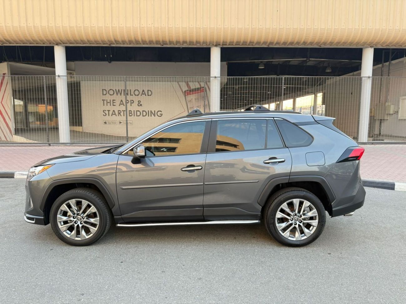 تويوتا راف ٤ TOYOTA RAV4 LIMITED | BIG SCREEN WITH NEW SPEED METAR | FULL OPTION