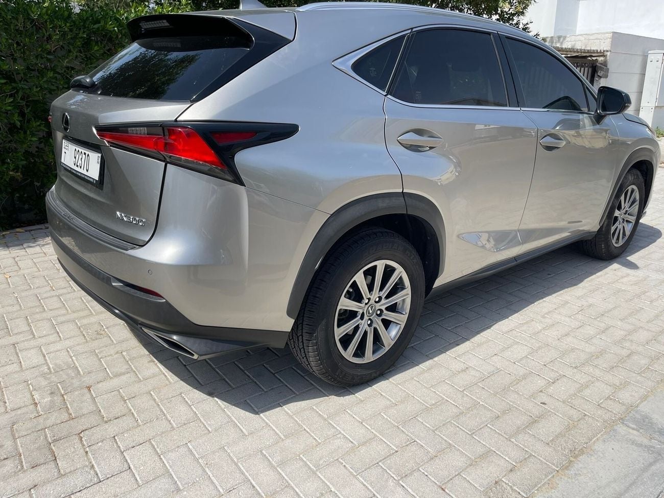 Lexus NX200t PREMIER
