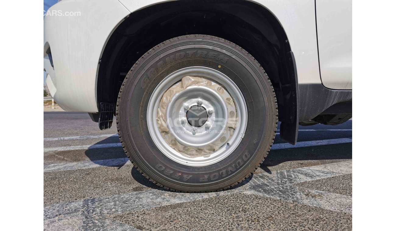 تويوتا برادو TX 2.7L Petrol, Back trye, 17" Tyre, Sunroof, Cool Box   (CODE # LCTX01)