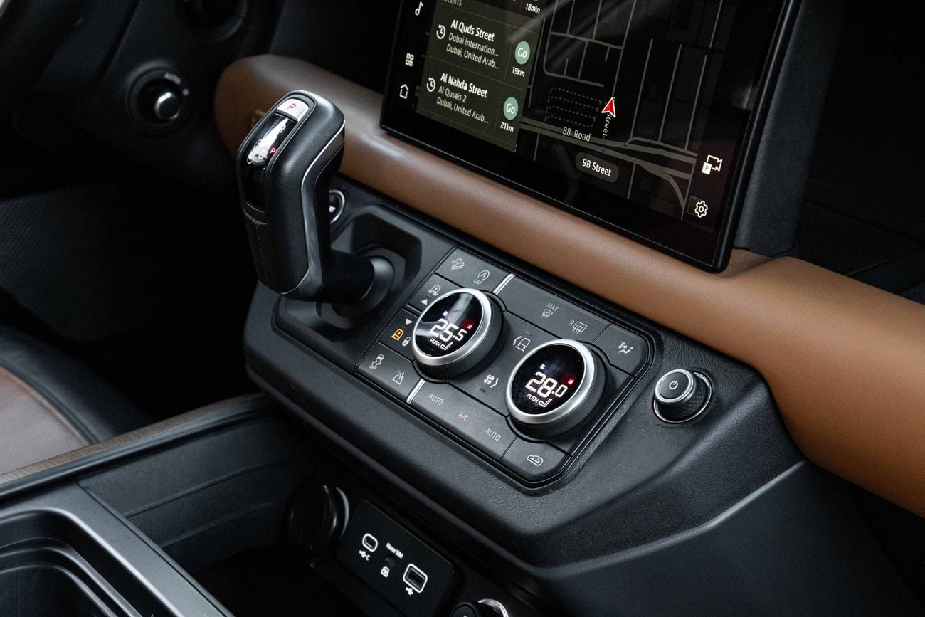 Land Rover Defender Defender X P400 | 4,505 P.M | 0% Downpayment | Land Rover Warranty!