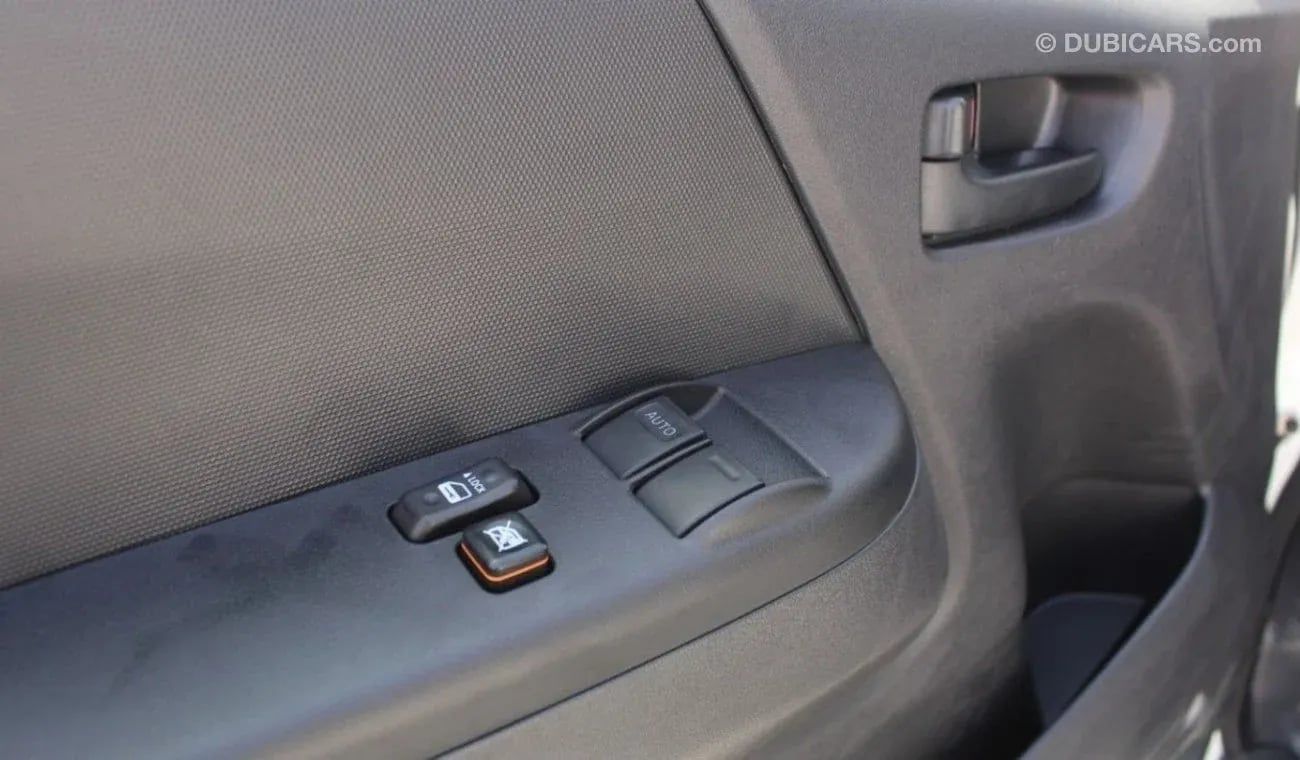 Toyota Hiace HIG ROOF  2.5