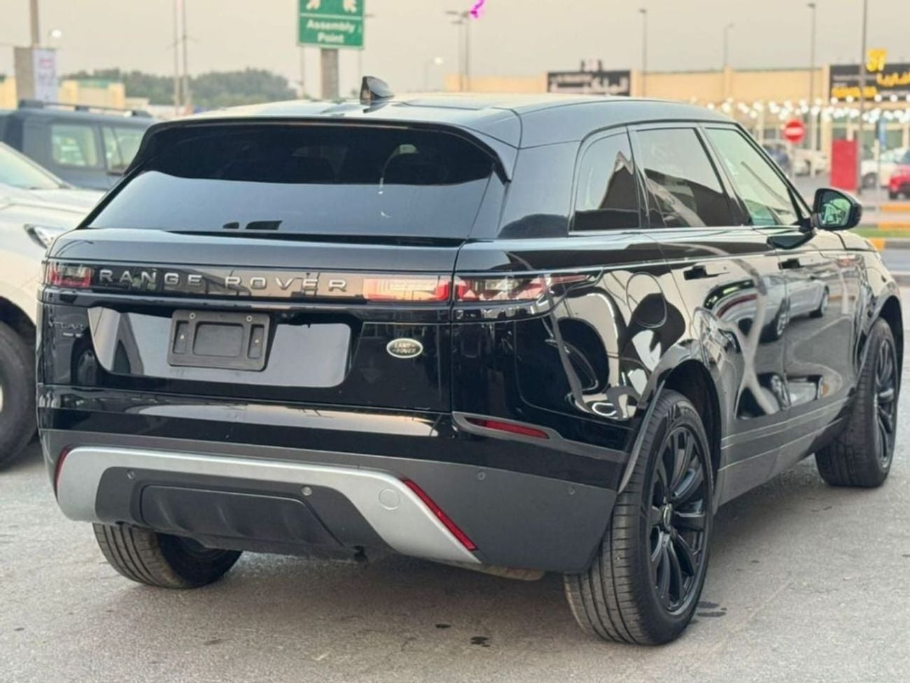 Land Rover Range Rover Velar R-DYNAMIC HSE 2.0L 2018