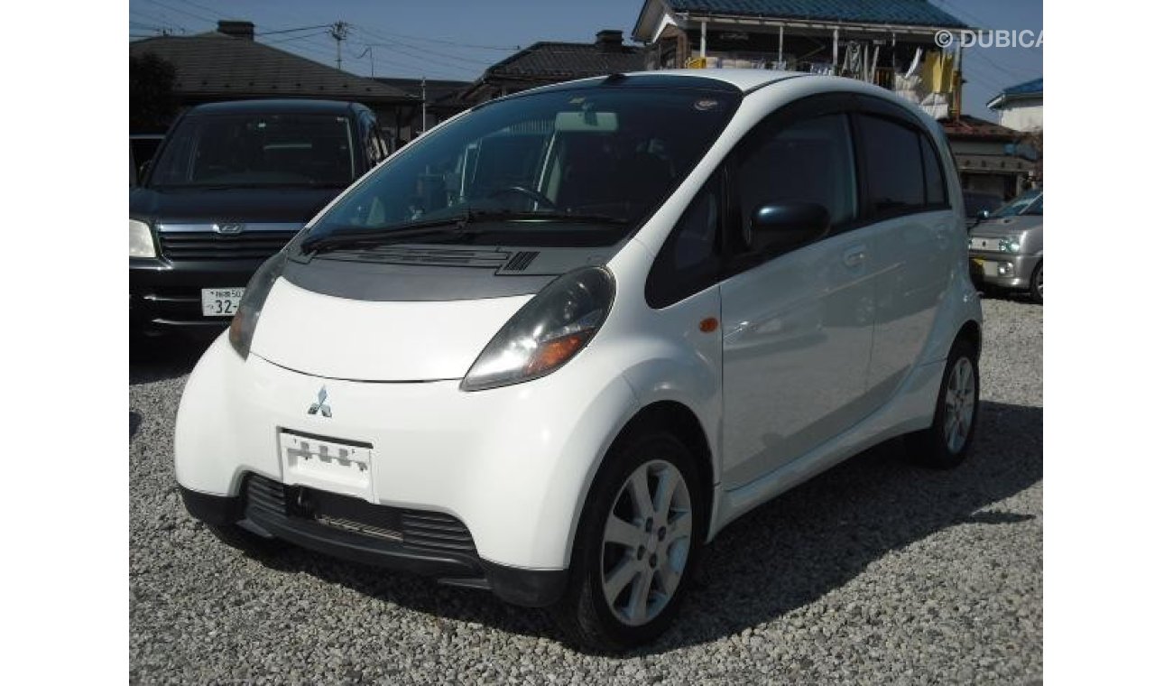 Mitsubishi Carisma HA1W