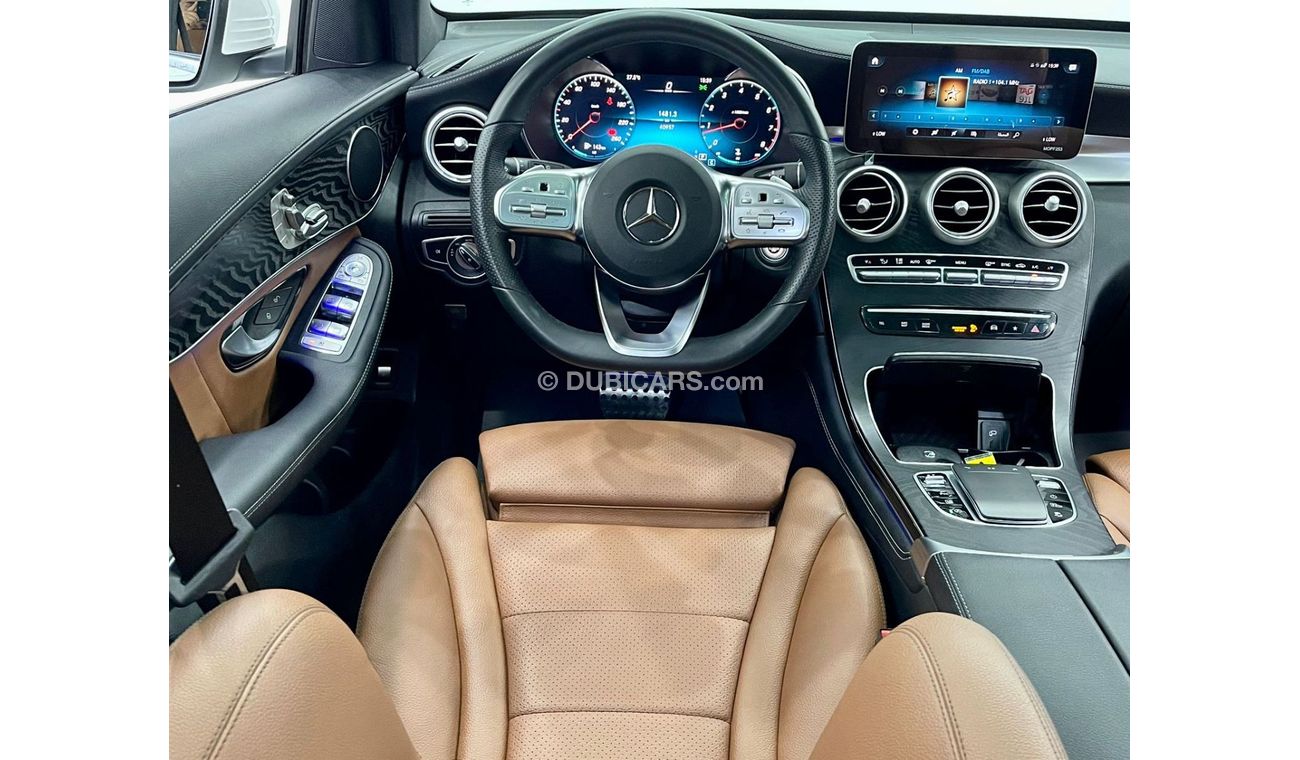 Mercedes-Benz GLC 200 Premium 2020 Mercedes-Benz GLC200 4MATIC AMG, Mercedes Warranty 2025, Mercedes Service History, GCC