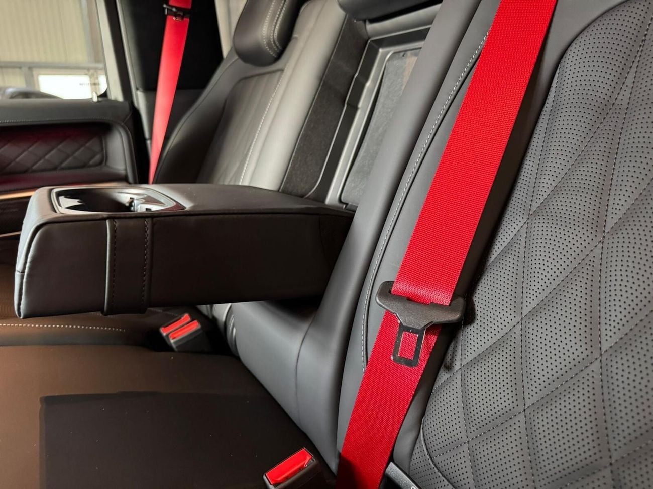 مرسيدس بنز G 63 AMG 4MATIC SUV