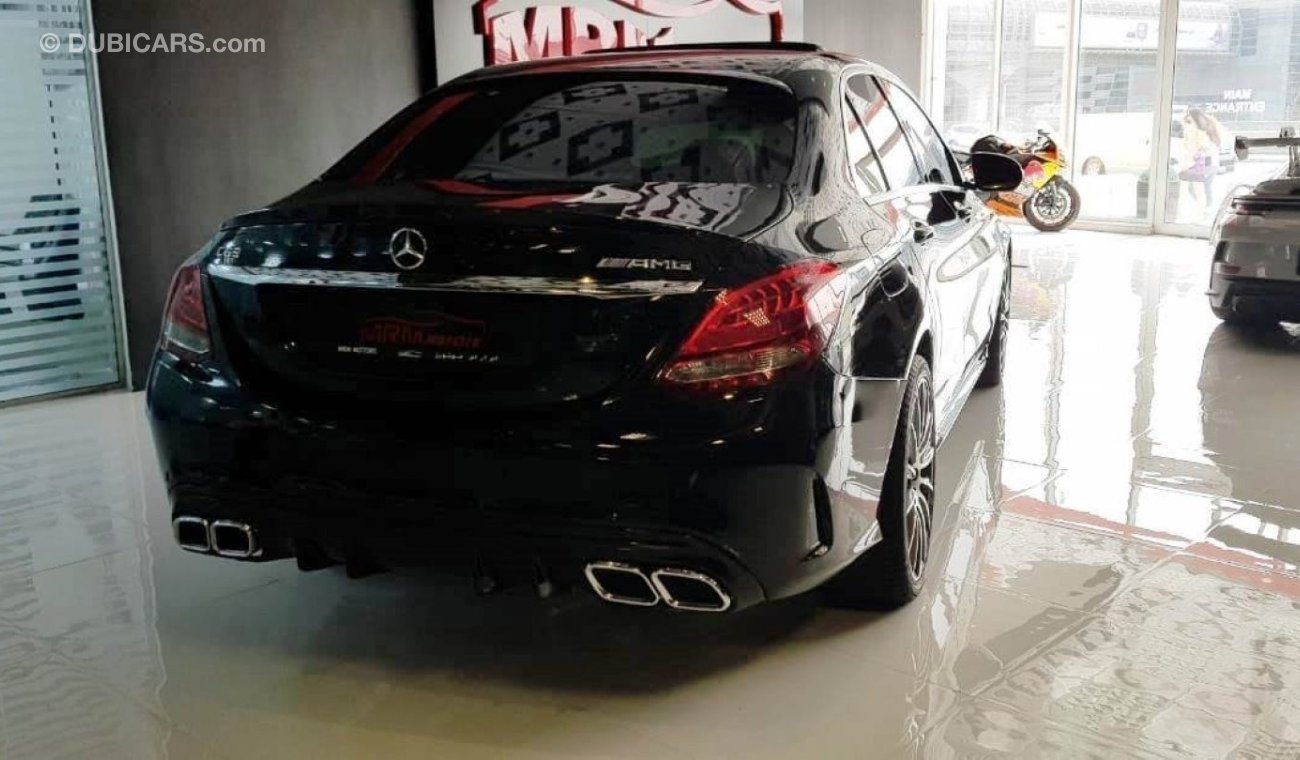 Mercedes-Benz C 300 MERCEDES BENZ C-300- BODY KIT C-63-2018-LOW MILEGE17000 KM