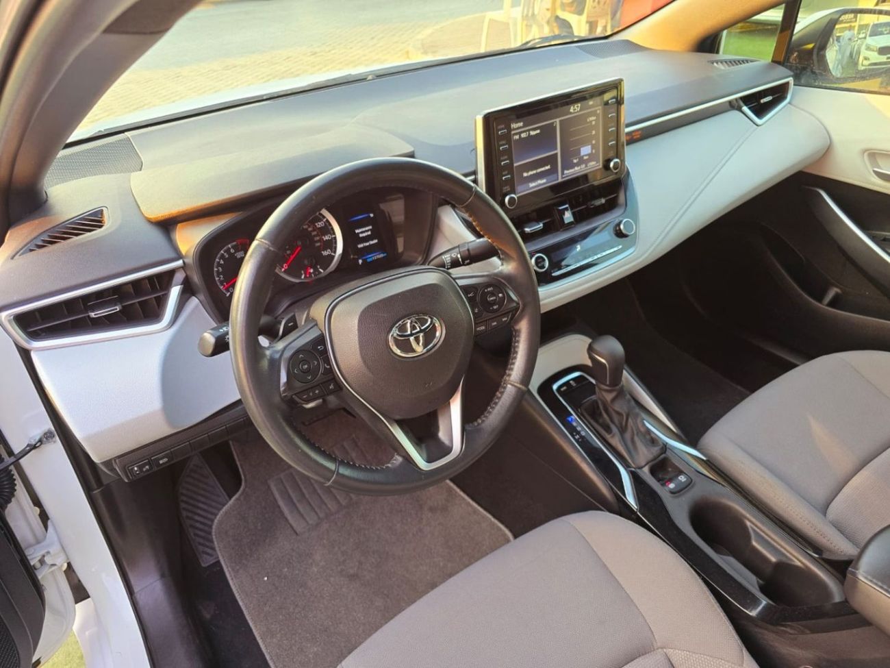 Toyota Corolla GLI 2.0L Toyota Corolla 2020 SE American  clean car no any work required just buy and drive availabl