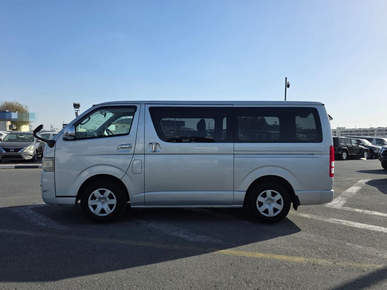 Toyota Hiace TOYOTA HIACE VAN RHD 2006 MODEL 2.0 L PETROL AUTOMATIC(PM36387)