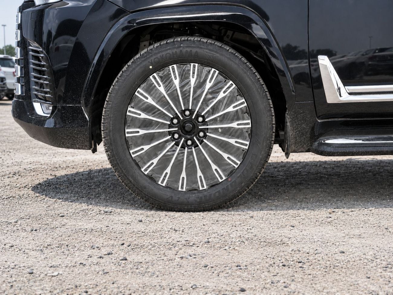 لكزس LX 700h VIP ECTAV0005 - لكزس LX700h F سبورت موديل 2026 - محرك هجين سعة 3.5 لتر، ناقل حركة أوتوماتيكي - لون أسود 