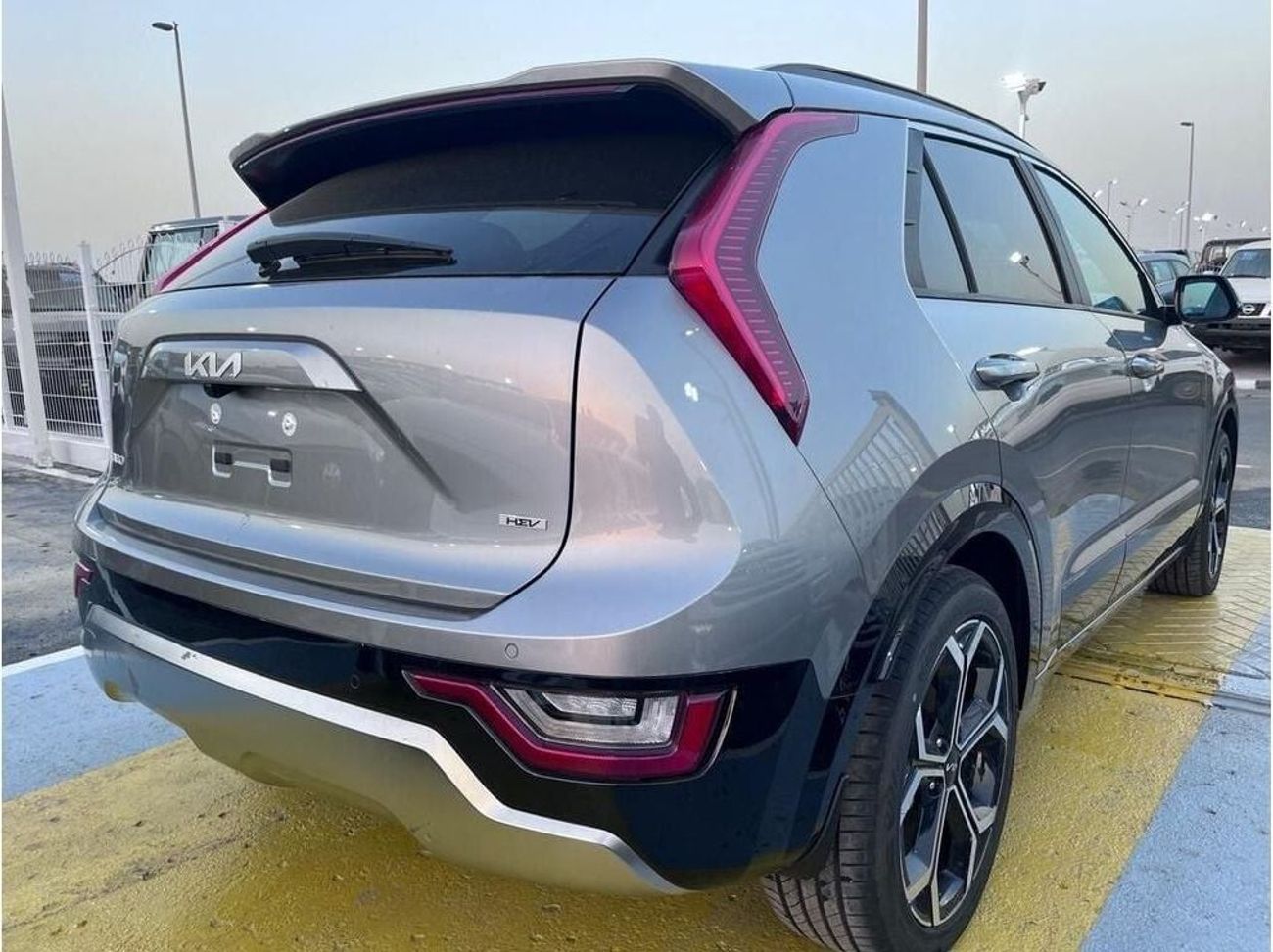 كيا نيرو 1.6L HYBRID A/T 2023