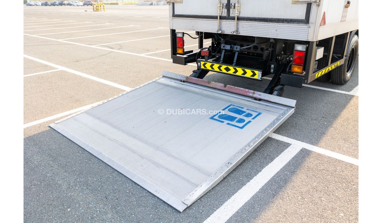 Isuzu NPR Reward 2017 LC Chiller Box with Tail Lift - Diesel M/T - Excellent Condition - GCC Specs