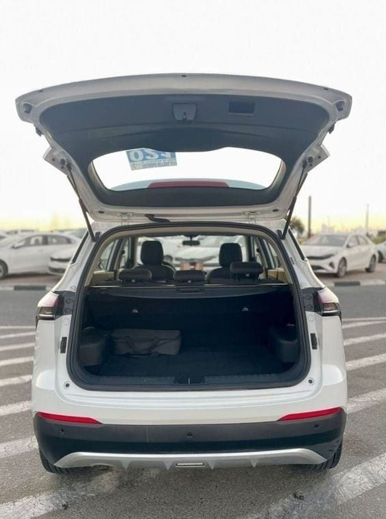 شيفروليه جروف 2023 Chevrolet Groove MidOption+ 1.5L V4 - GCC Specs Original Paint - 59,000 Km