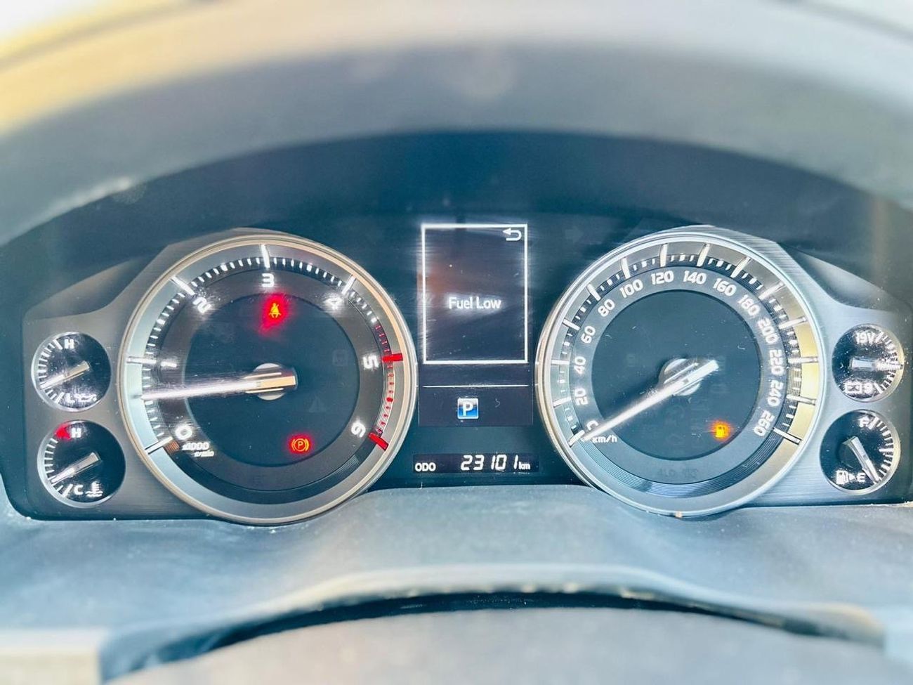 Toyota Land Cruiser GXR1 4.5L