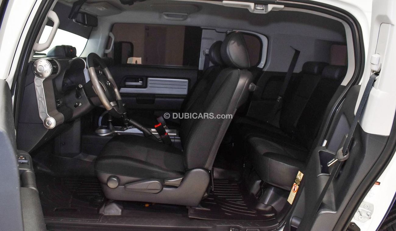 تويوتا إف جي كروزر VXR