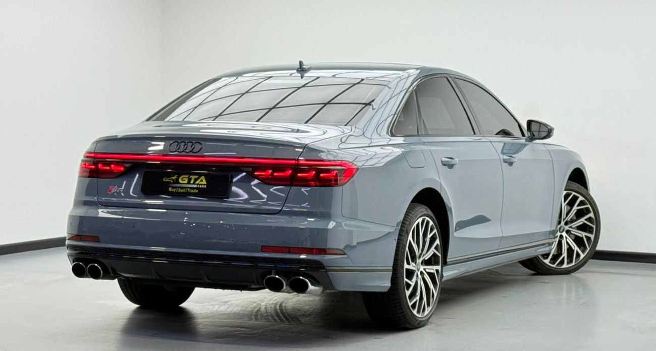 أودي S8 Std 4.0L (571 HP) 2021 Audi S8 ,Warranty ,Full Agency Service History ,Excellent Condition ,GCC