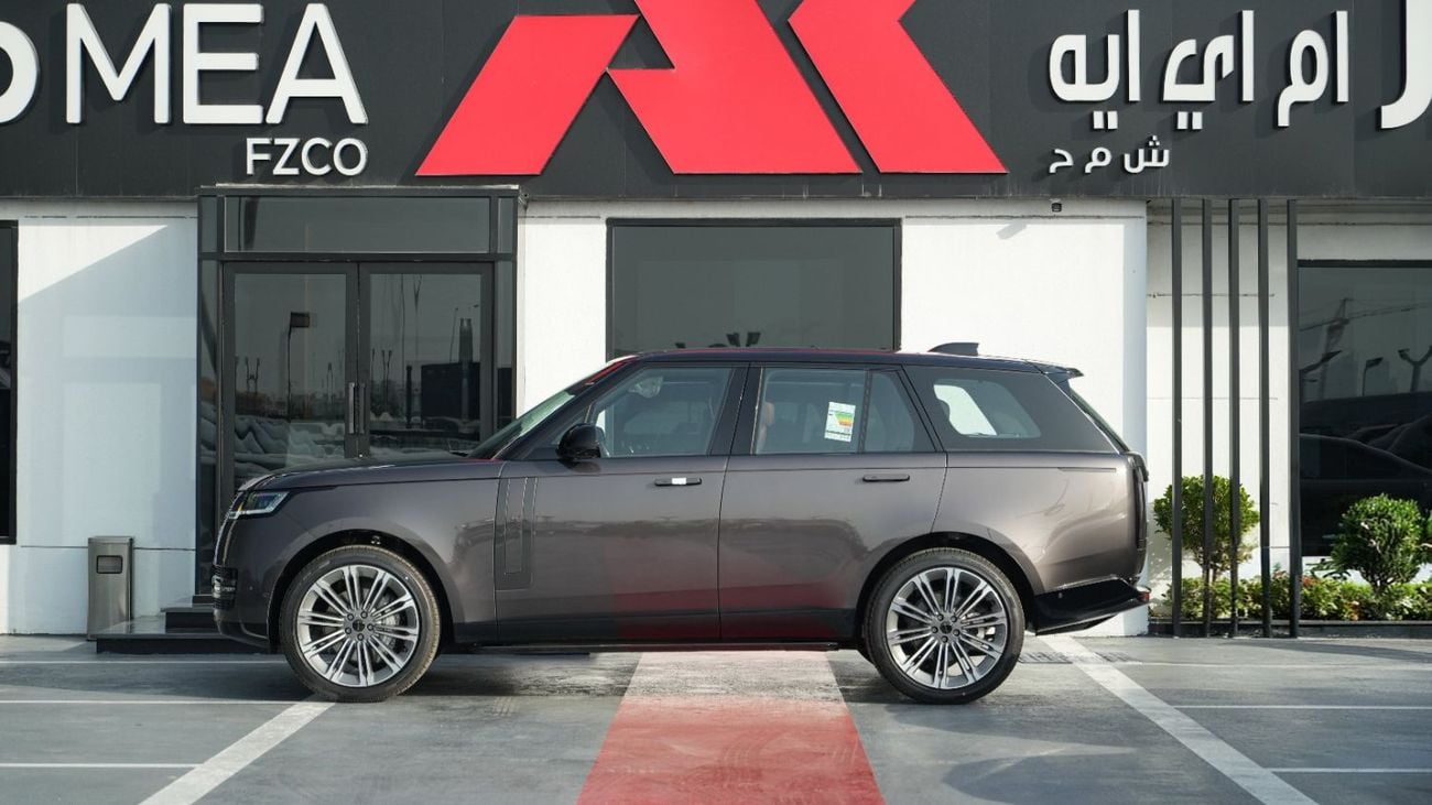 Land Rover Range Rover HSE P400 3.0L V6 charente grey 2026 MY Export Only
