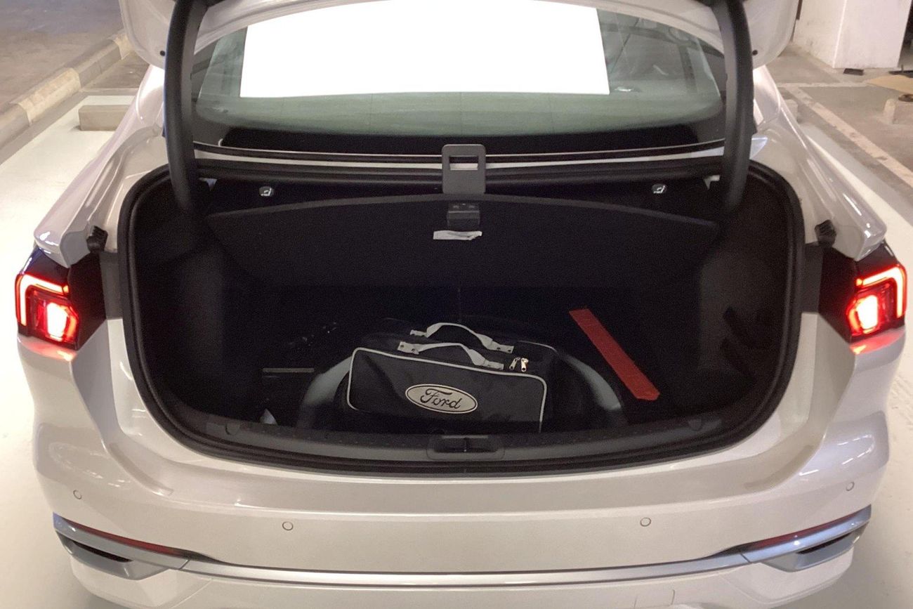 فورد توروس Ambiente | upto AED 20,000 Ramadan Discount | شامل الضمان | 0 ﺪﻔﻋﺓ ﺃﻮﻟﻯ