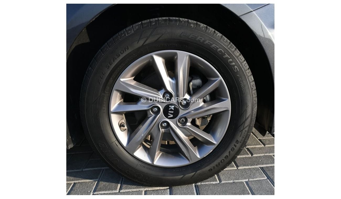 كيا أوبتيما 2019 خليجي بحالة ممتازة بدون حوادث