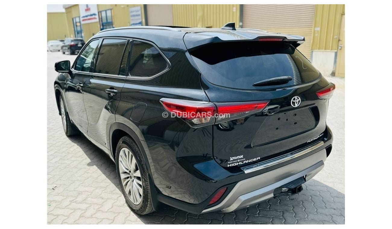 Toyota Highlander “Offer”2022 Toyota Highlander Platinum AWD 3.5L 1,000 Mileage only - 360* CAM - Panorama / EXPORT ON