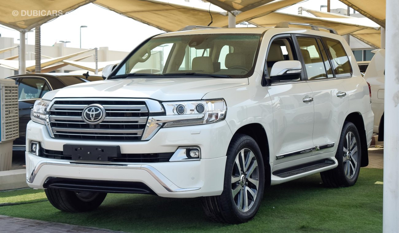 Toyota Land Cruiser VXR V8