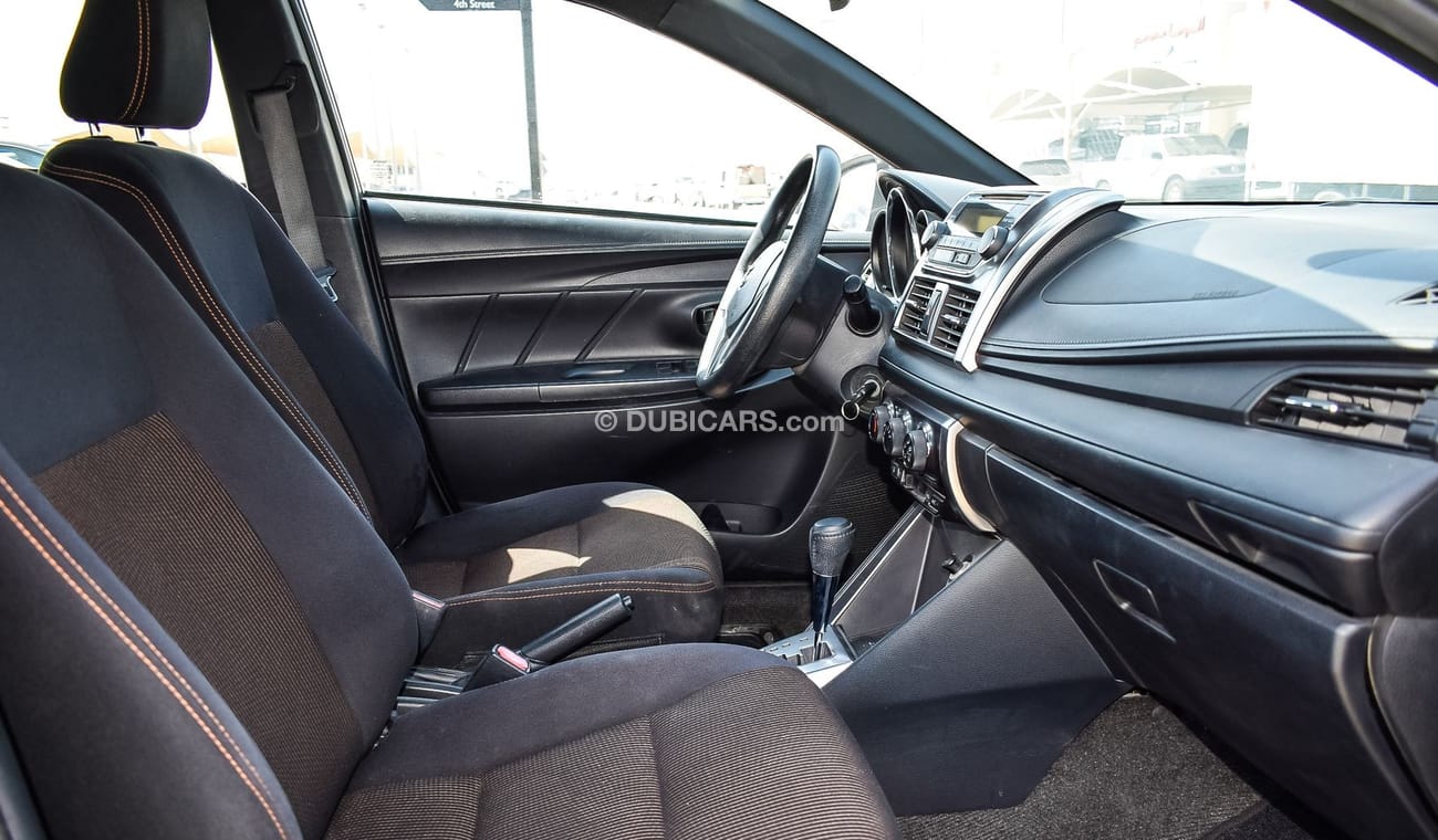 تويوتا يارس خليجي بدون حوادث بدون صبغ 2016