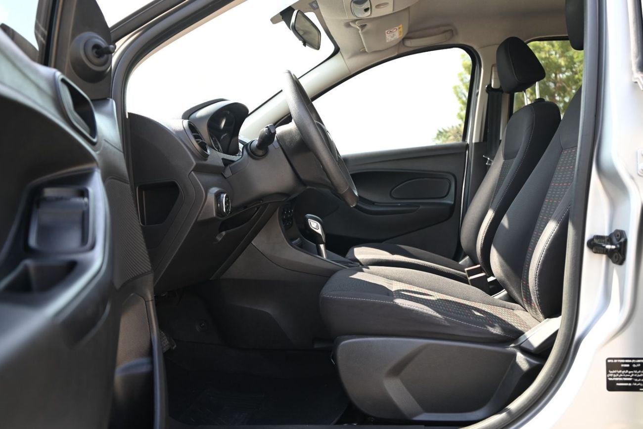 فورد فيجو HOT DEALS -  0% DP - AGENCY MAINTAINED - FORD FIGO 1.6L V4  - ORIGINAL PAINT - GCC