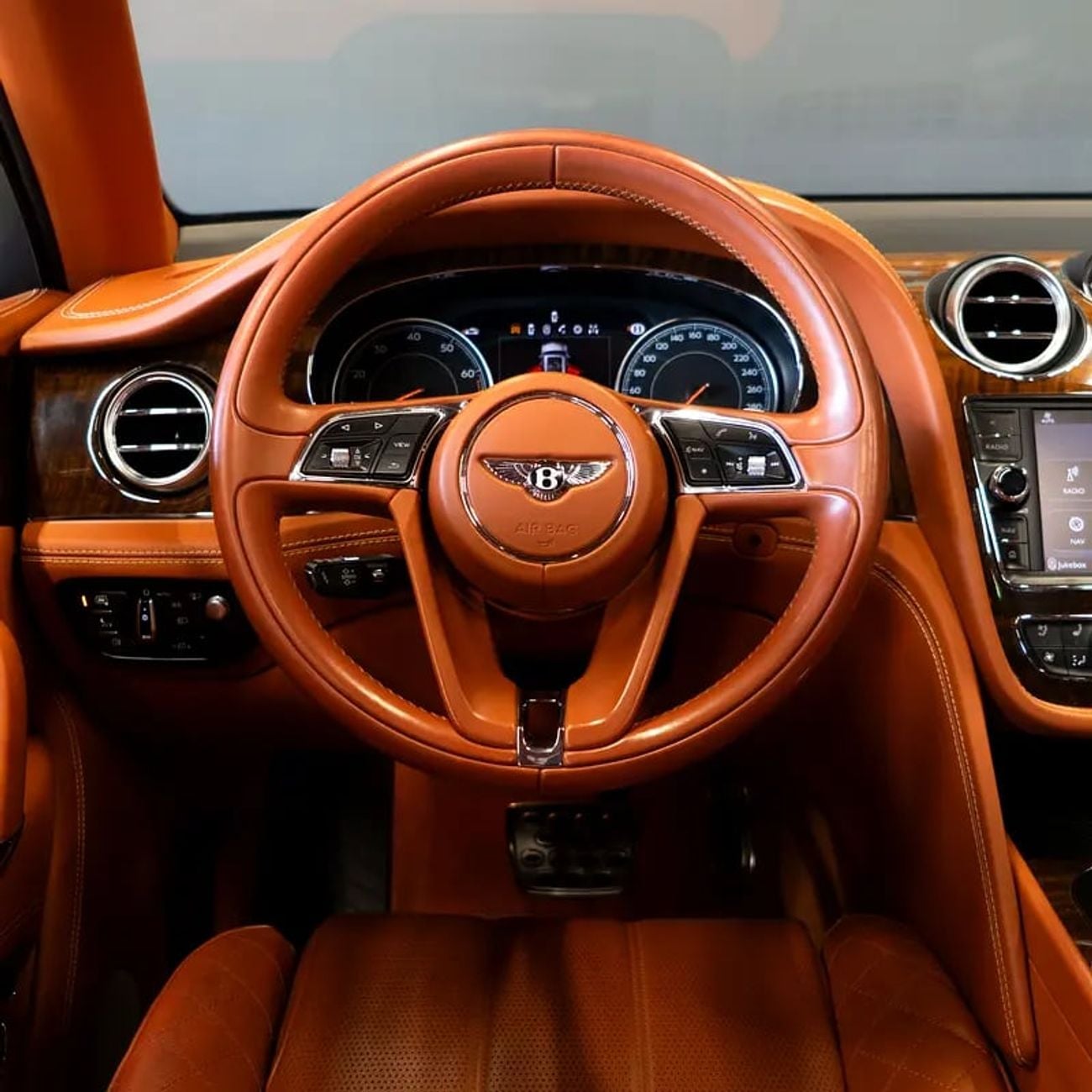 بنتلي بينتايجا 6,508 p.m • 0% Downpayment • • 1 Year Warranty