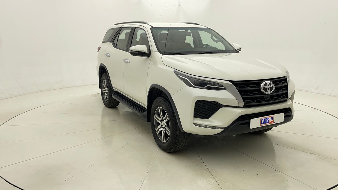 تويوتا فورتونر EXR 2.7 | بدون دفعة مقدمة | اختبار القيادة في المنزل