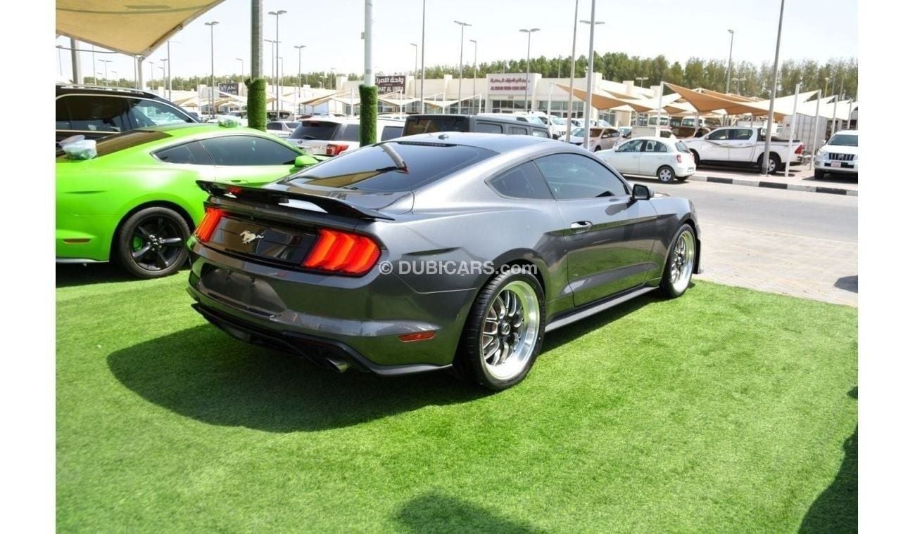 Ford Mustang END OF YEAR OFFERS*  MUSTANG //GOOD CONDITION /SPECIAL REMS